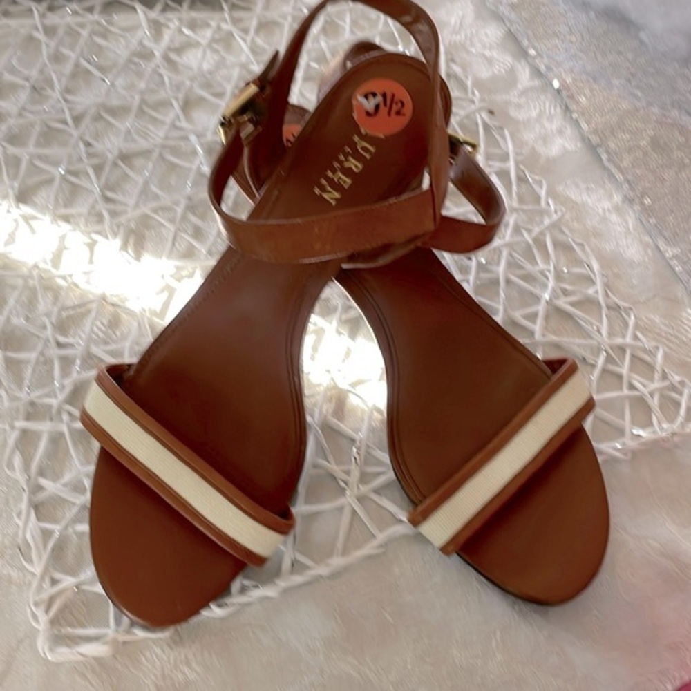 LAUREN KITTEN 🐈‍⬛ HEEL SANDALS SZ 9.5